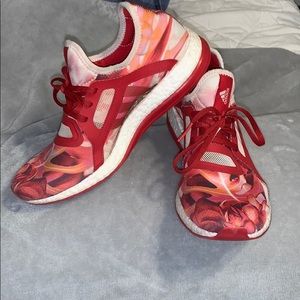 Red Leafprint Adidas PureBoost!